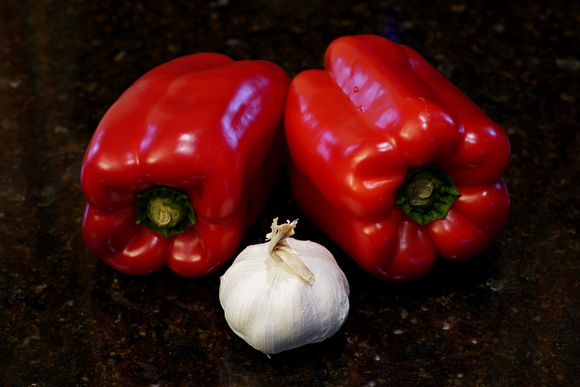 240130_09764_A7RIV Garlic and Peppers