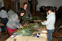 181206_4188_NX1 Workshop Participants Create Their Winterscape Floral Designs at Westmoreland Sanctuary