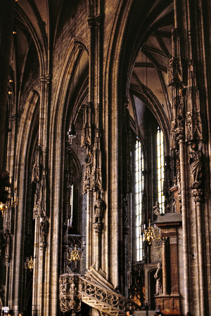 790600_0201_F1 Stephansdom, St Stephen's Cathedral in Vienna Austria