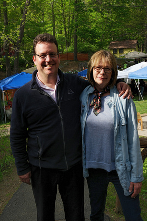 170512_3072_NX1 Executive Director Kevin Carter and Managing Director Dianne Barron at Teatown's 2017 Plantfest