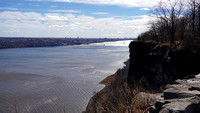 220218_06083_A7RIV The Palisades Descend to the Hudson River North of New York City at State Line Lookout