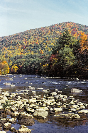 711000_0002_SL-9 The Housatonic River and Berkshire Mountains